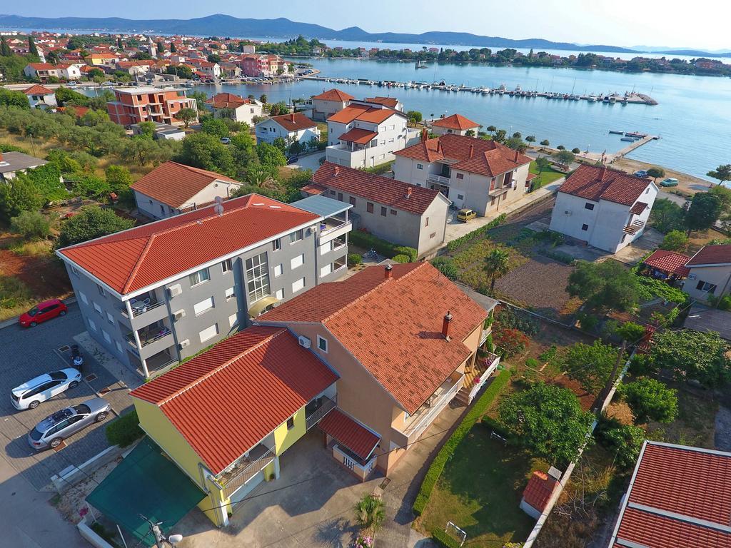 Apartments Lena Sukošan 외부 사진